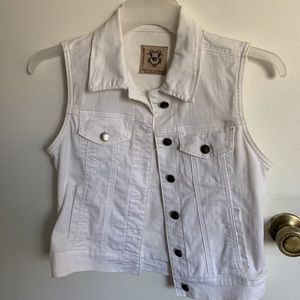 White Cropped Vest